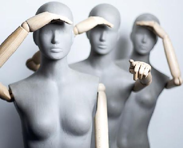 VINTAGE- + GLIEDERFIGUREN 